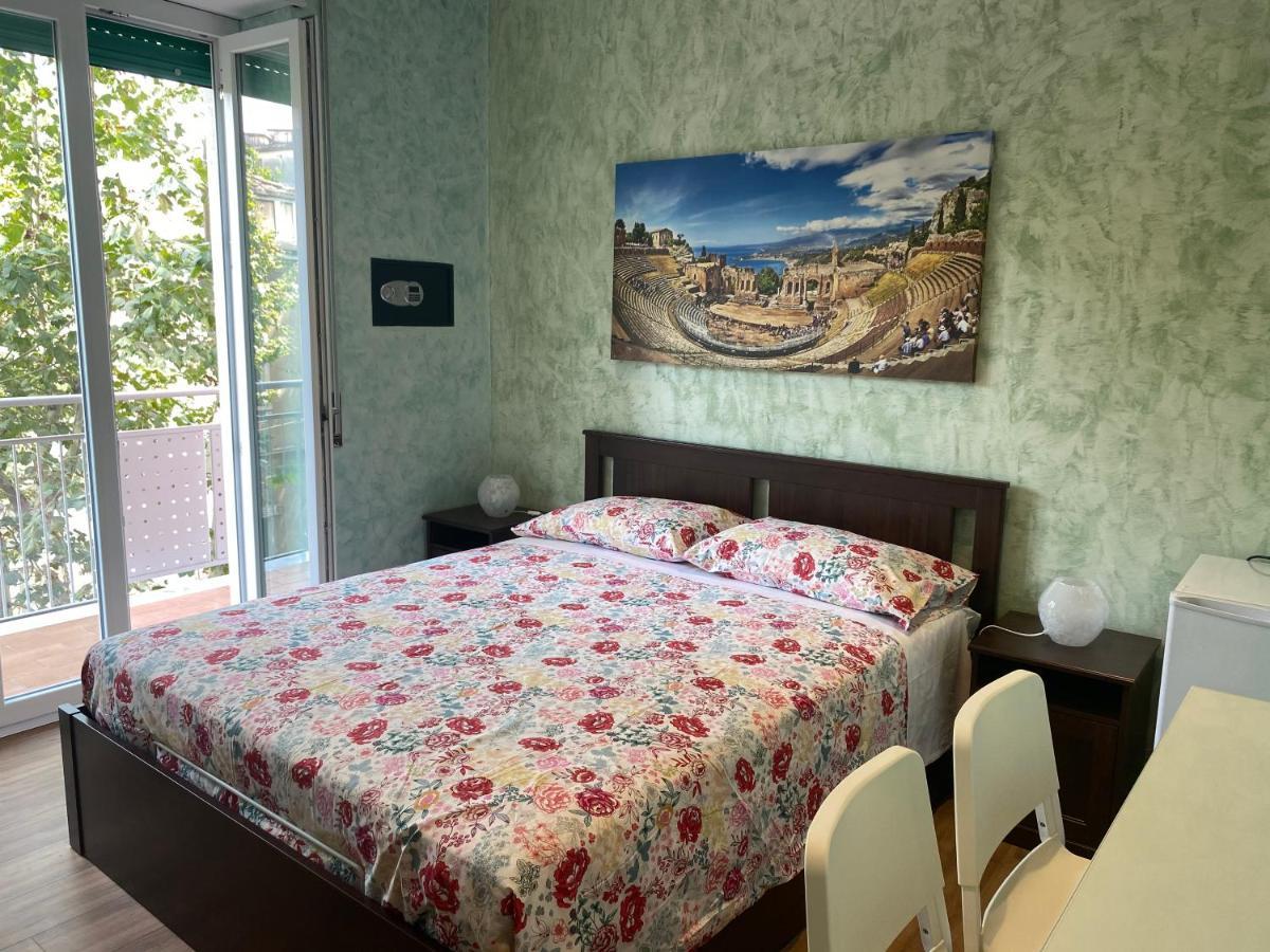 B&B Catania Centro - Charme & More المظهر الخارجي الصورة